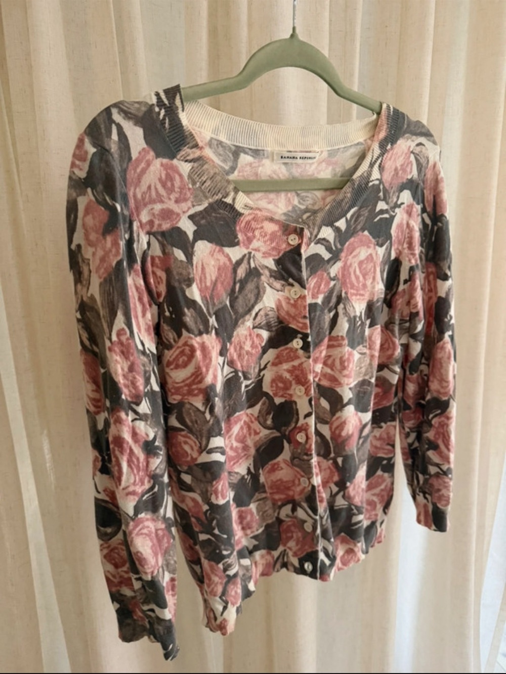 Banana Republic Pink Rose Print Button-Front Top